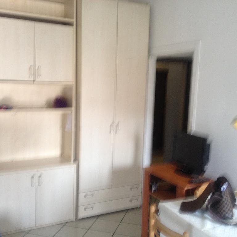 Cambiasi 5/127 Apartment Milan