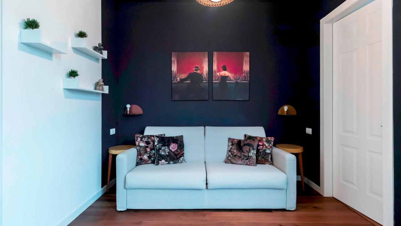 Italianway - Morosini 14 * Milan