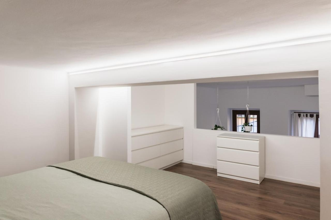Apartment Casa Prada - The Away From In Milan