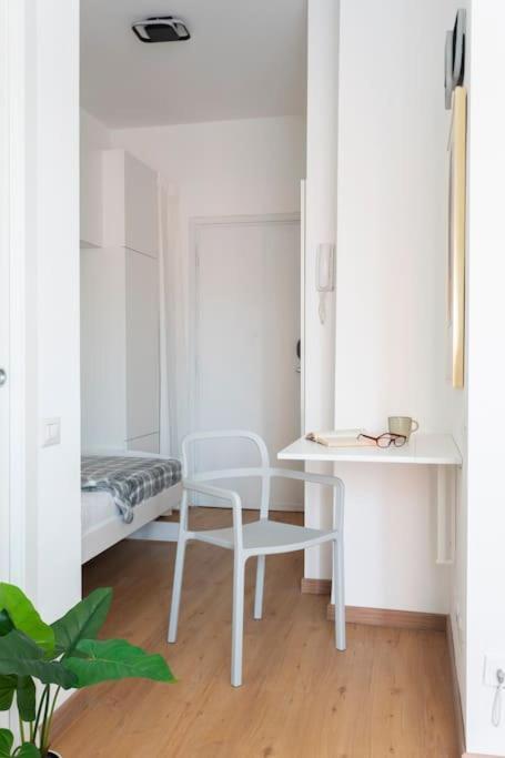 Appartamento Modern House Dergano A 150 Metri Metro *