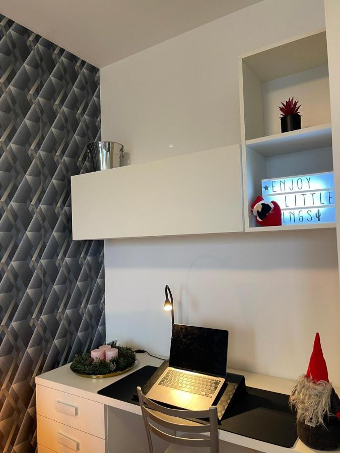 Citylife Monolocale Con Ampio Terrazzo Milan