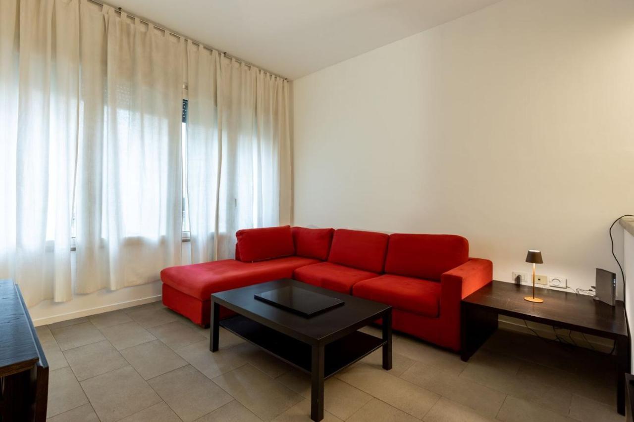 Apartment In Brera-fatebenefratelli-porta Nuova-milano Milan