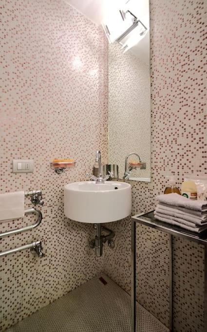 Fioravanti Apartment