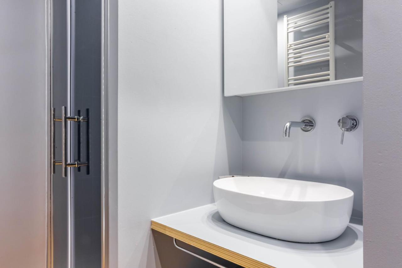 Easylife - Accogliente E Moderno Bilocale In Zona Navigli
