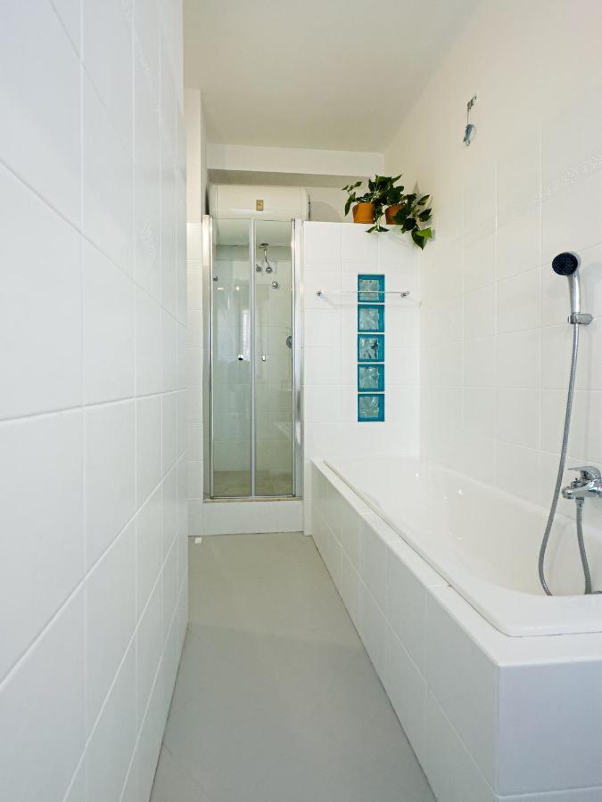 Litta's Flat In Affori - 3 Mins Walk From Mm3 Milan