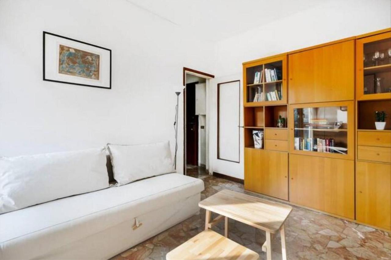 Apartamento Porta Romana Comfortable Flat Con Balcone Milão