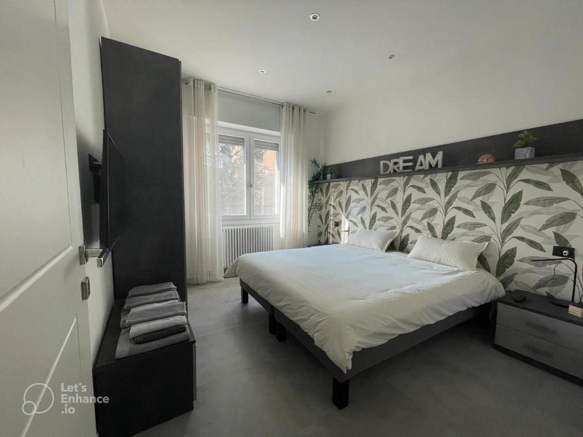 R39 Modern With Private Parking Apartamento Milão