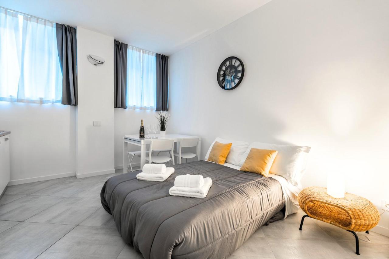 Sansiro-duomo, Exclusive Apartment, Wifi & Netflix Apartamento Milão