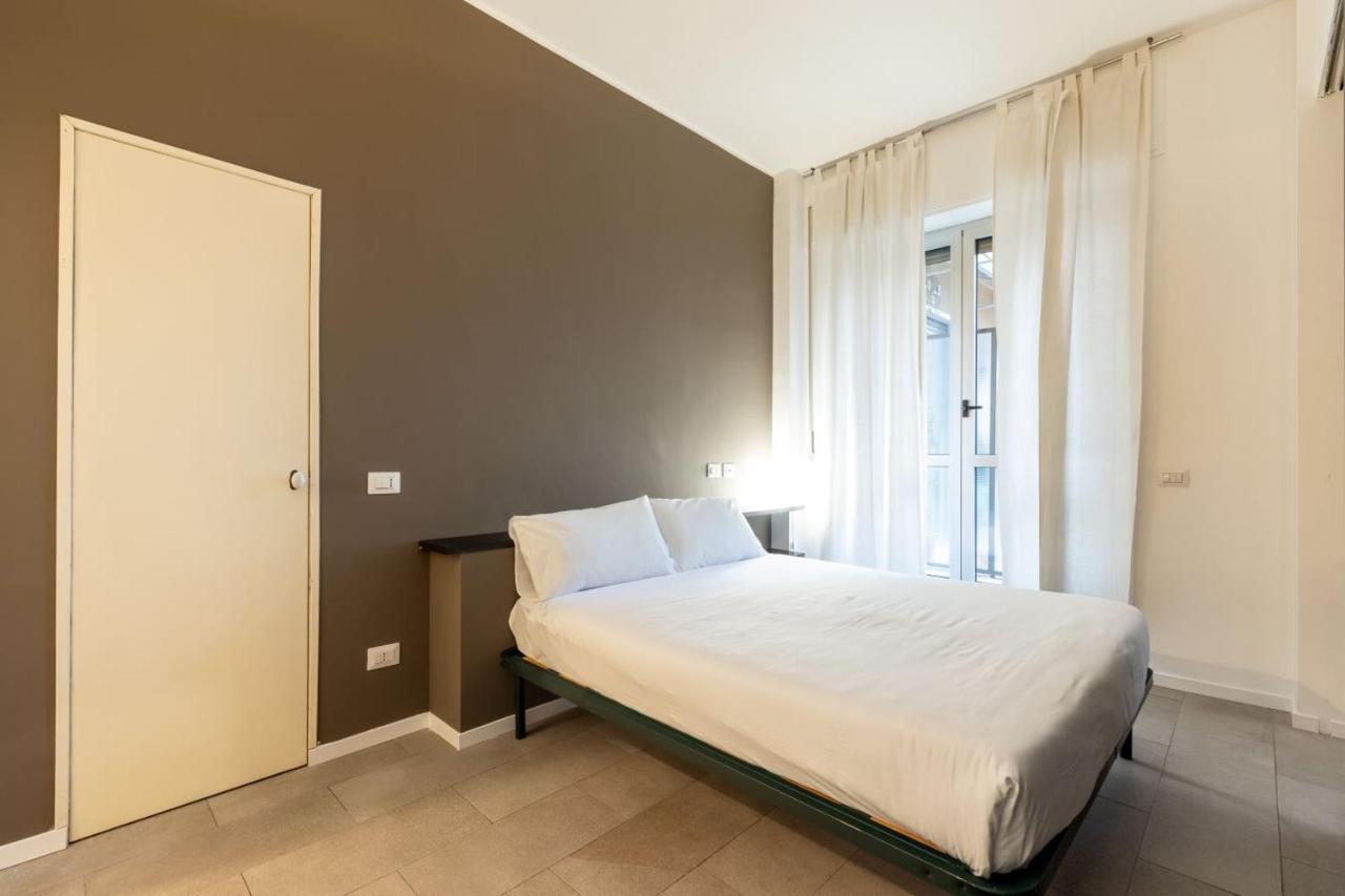 Apartment In Brera-fatebenefratelli-porta Nuova-milano Milan