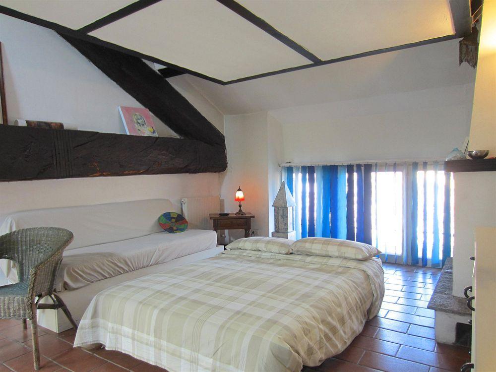 Temporary House - Navigli *