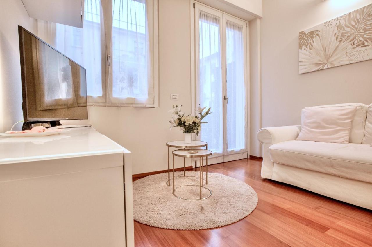 Apartment Easylife - Elegante Bilocale A Due Passi Dal Colorato Quartiere Di Porta Venezia Milan