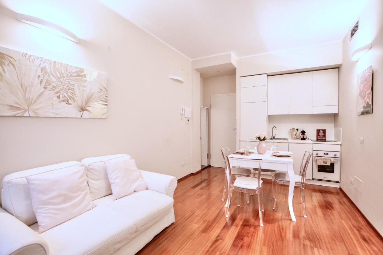 Apartment Easylife - Elegante Bilocale A Due Passi Dal Colorato Quartiere Di Porta Venezia
