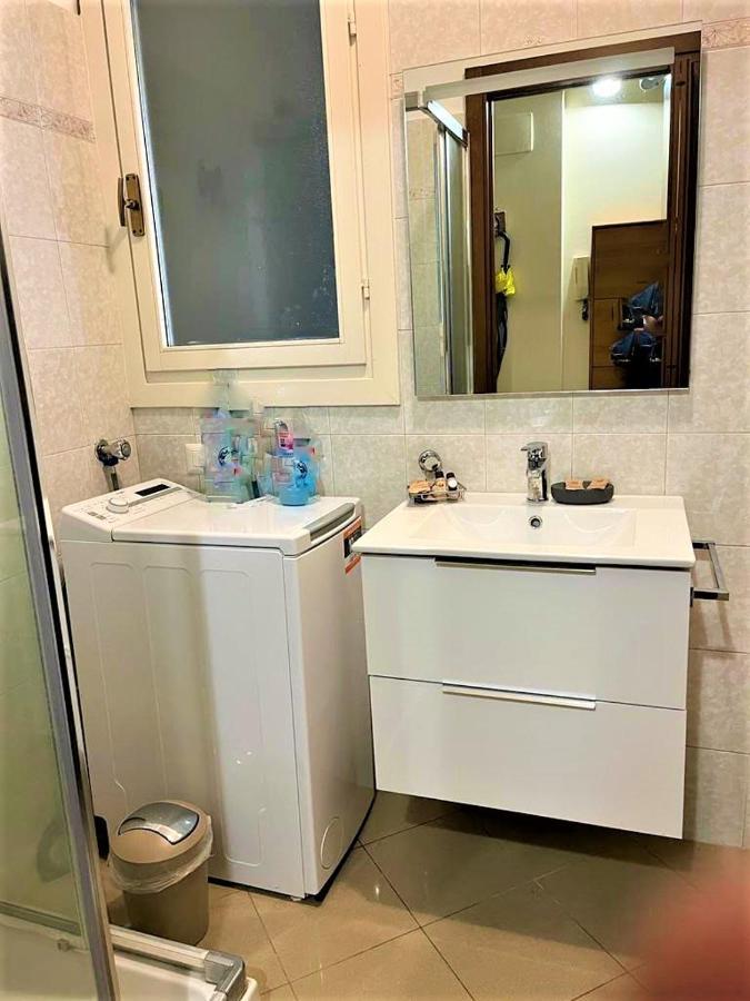 Downtown Apartment *
