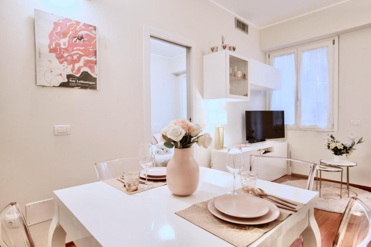 Apartment Easylife - Elegante Bilocale A Due Passi Dal Colorato Quartiere Di Porta Venezia
