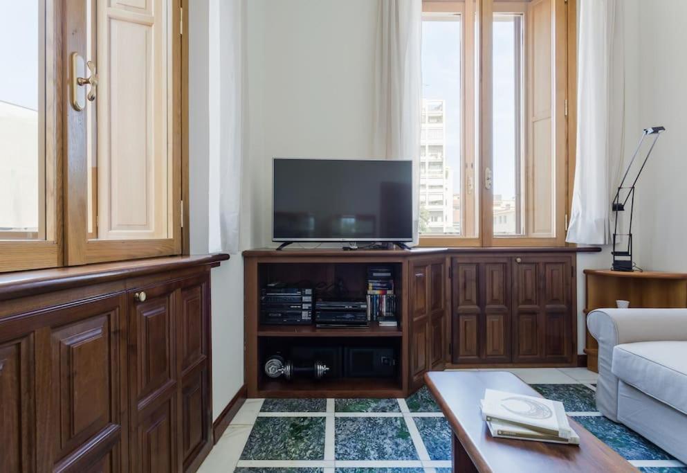 Nel Cuore Di Milano-duomo Castello Brera Apartamento Milão