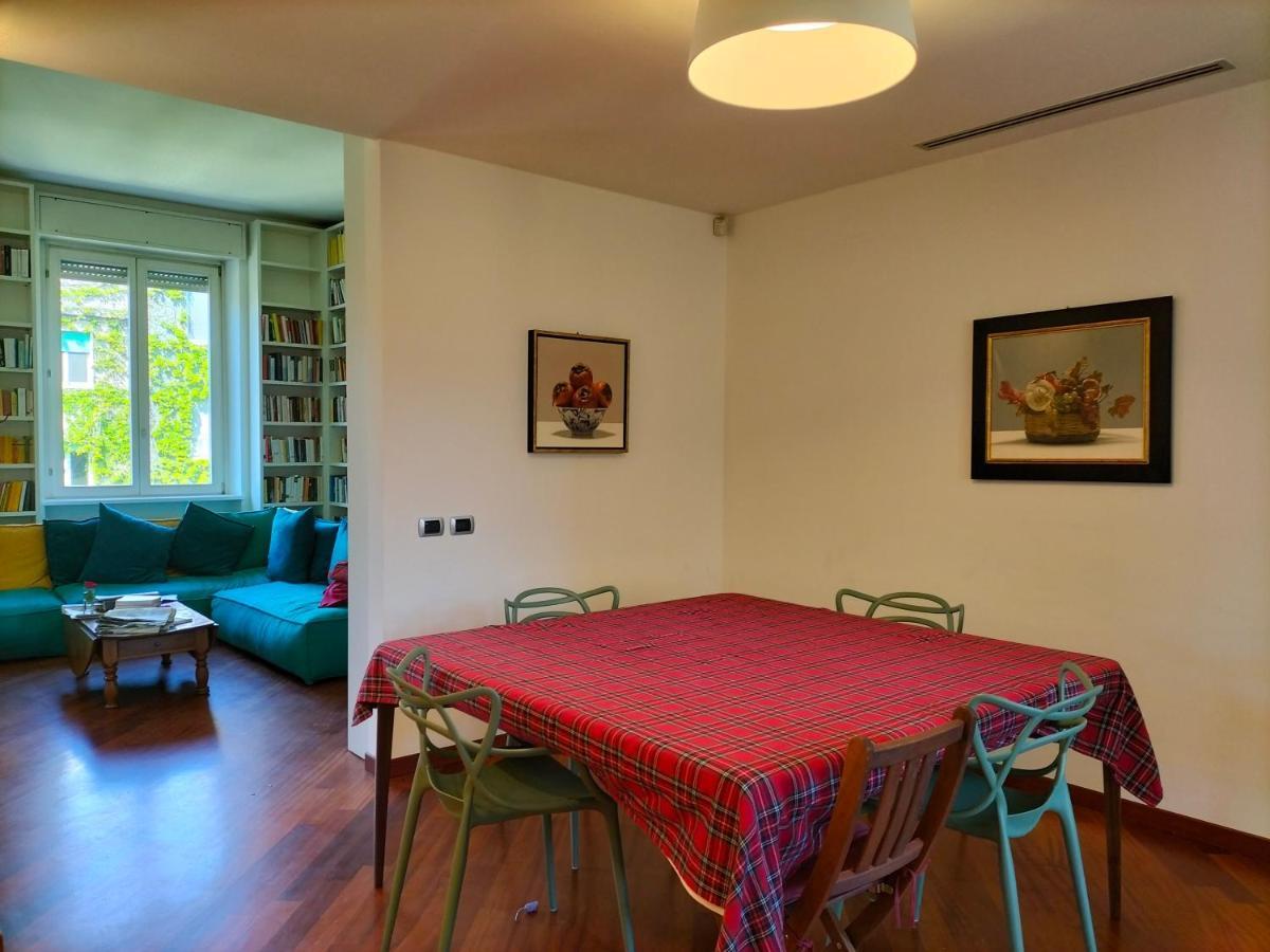 Stanza N. 3 In Incantevole Zona Solari Affittacamere Milano