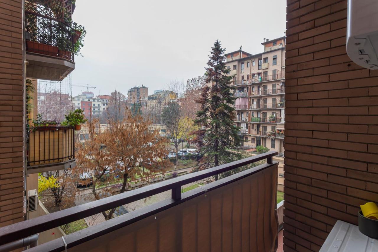 Apartment Comodo Vicino A Stazione Centrale - Brianza Master Guest