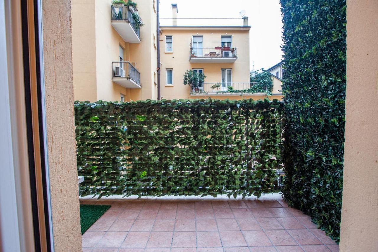 Easylife - Elegante Bilocale A Due Passi Dal Colorato Quartiere Di Porta Venezia Apartment *