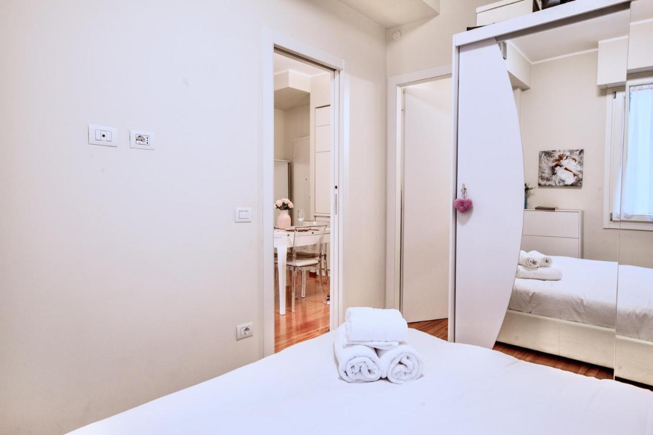 Easylife - Elegante Bilocale A Due Passi Dal Colorato Quartiere Di Porta Venezia *