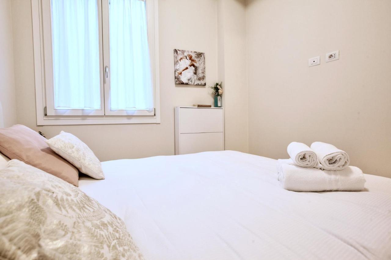 Easylife - Elegante Bilocale A Due Passi Dal Colorato Quartiere Di Porta Venezia Milan