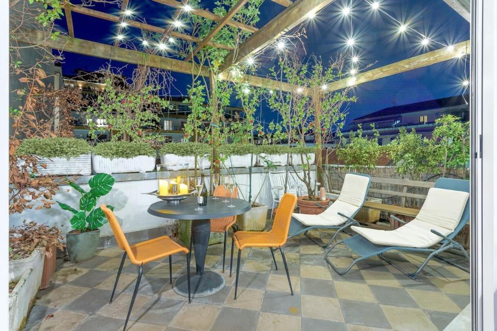 Apartment Duomo 10 Min Luxury • Terrazzo • Wi-fi • Netflix Milan