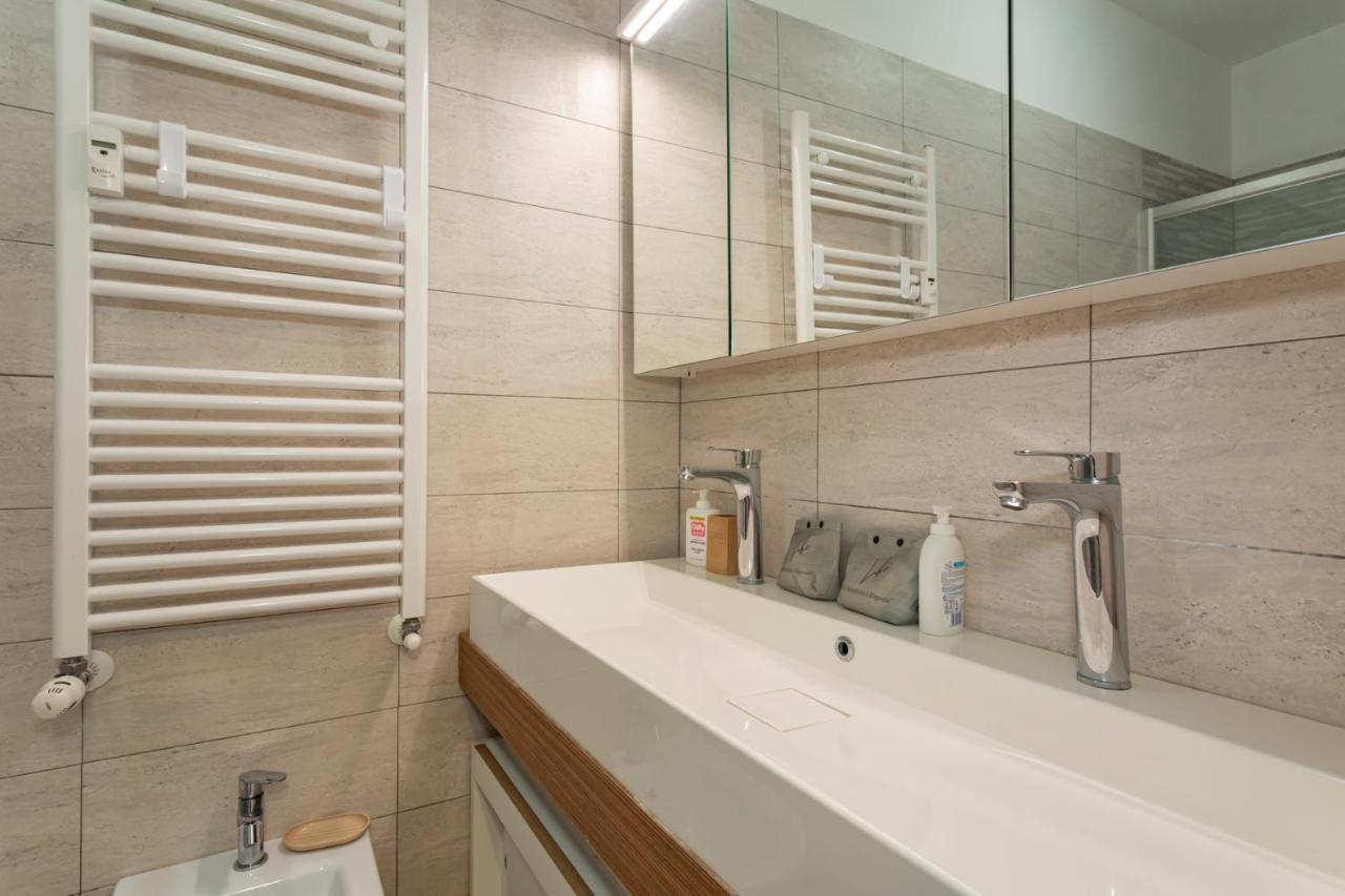 Comodo Vicino A Stazione Centrale - Brianza Master Guest Apartment *