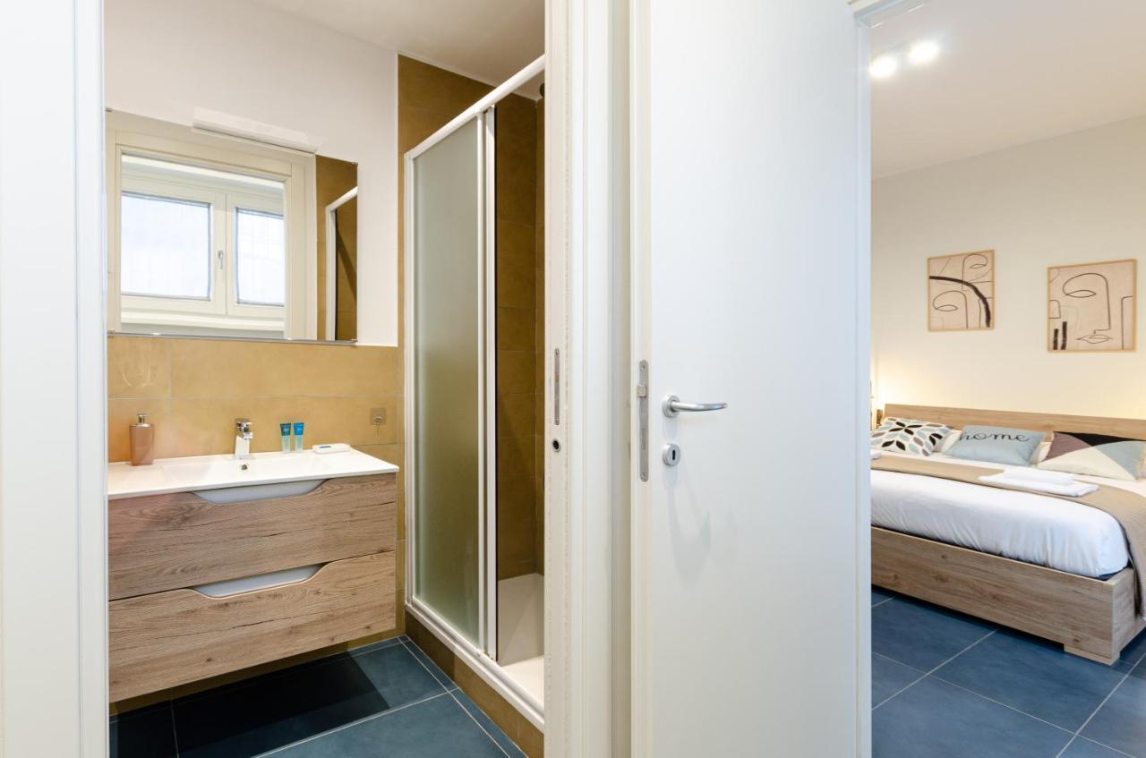 Velasquez - A - San Siro Apartment