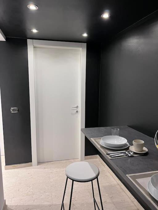 Luxury With Terrace Near Arco Della Pace Appartamento