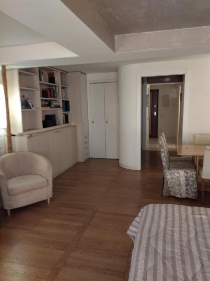 Apartment Taverna Zen *