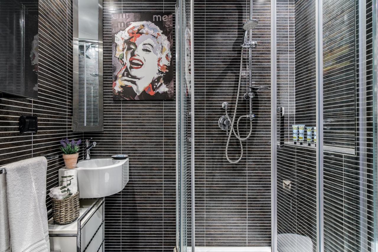 Apartment Beplace Cenacolo Milan