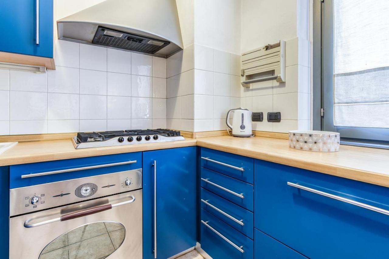 Apartment Beplace In Dateo Milan
