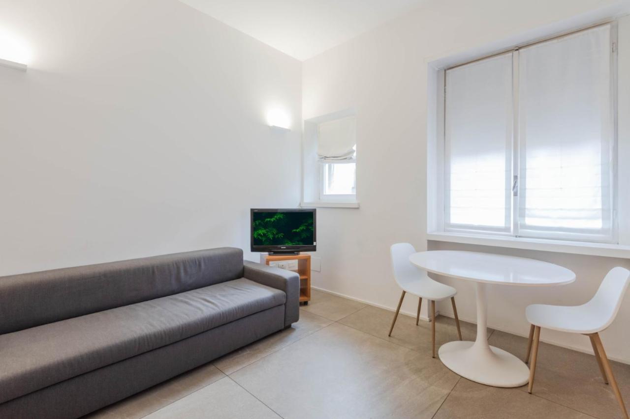 Apartment Easylife - Accogliente Bilocale A Due Passi Dal Duomo Milan
