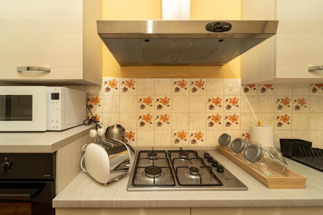 Trilocale Con Parcheggio Privato Milan