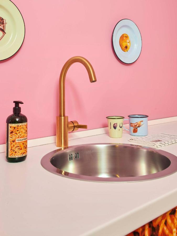 Toiletpaper Living Canonica Apartamento *