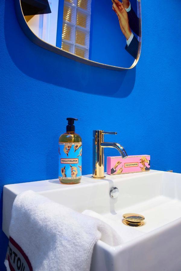 Toiletpaper Living Canonica Apartment Milan