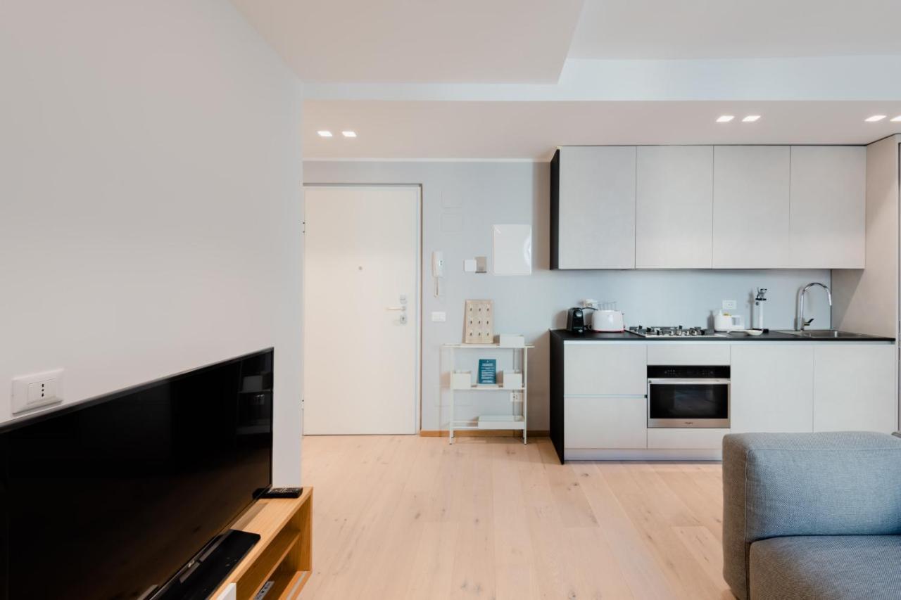 Easylife: Modern Near Porta Venezia And Indro Montanelli Park *