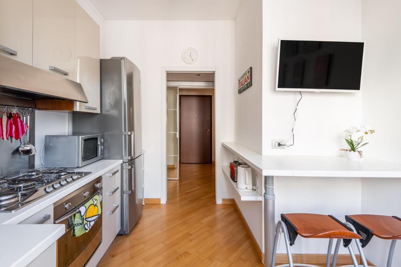 Easylife - Moderno Bilocale In Zona Paolo Sarpi * Milão