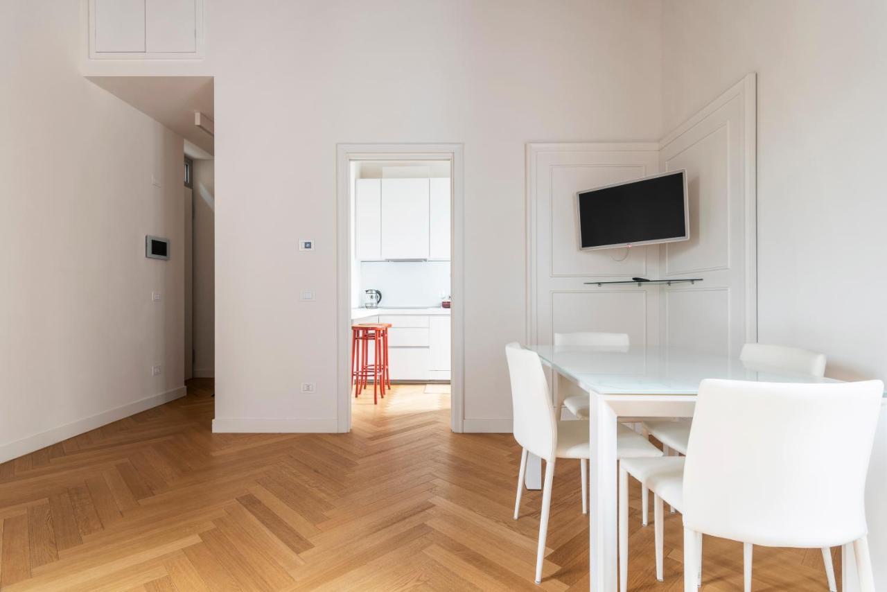 Fifty Eight Santo Stefano Apartment Milan