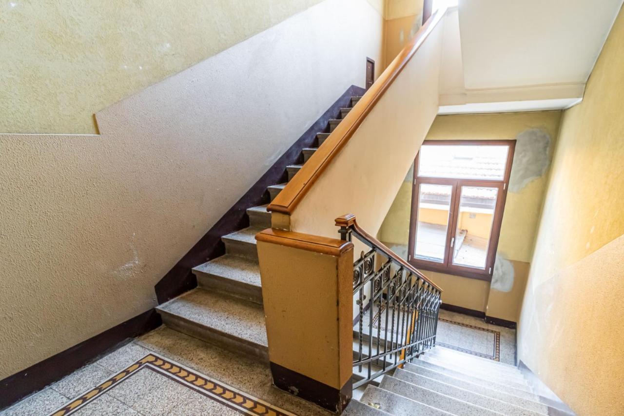 Easylife - Sofisticato Bilocale Zona Navigli Apartamento Milão