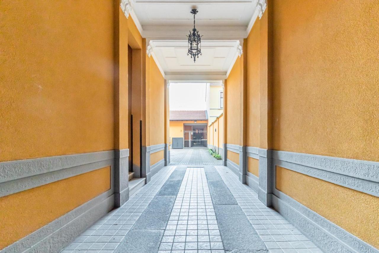 Easylife - Sofisticato Bilocale Zona Navigli Milão