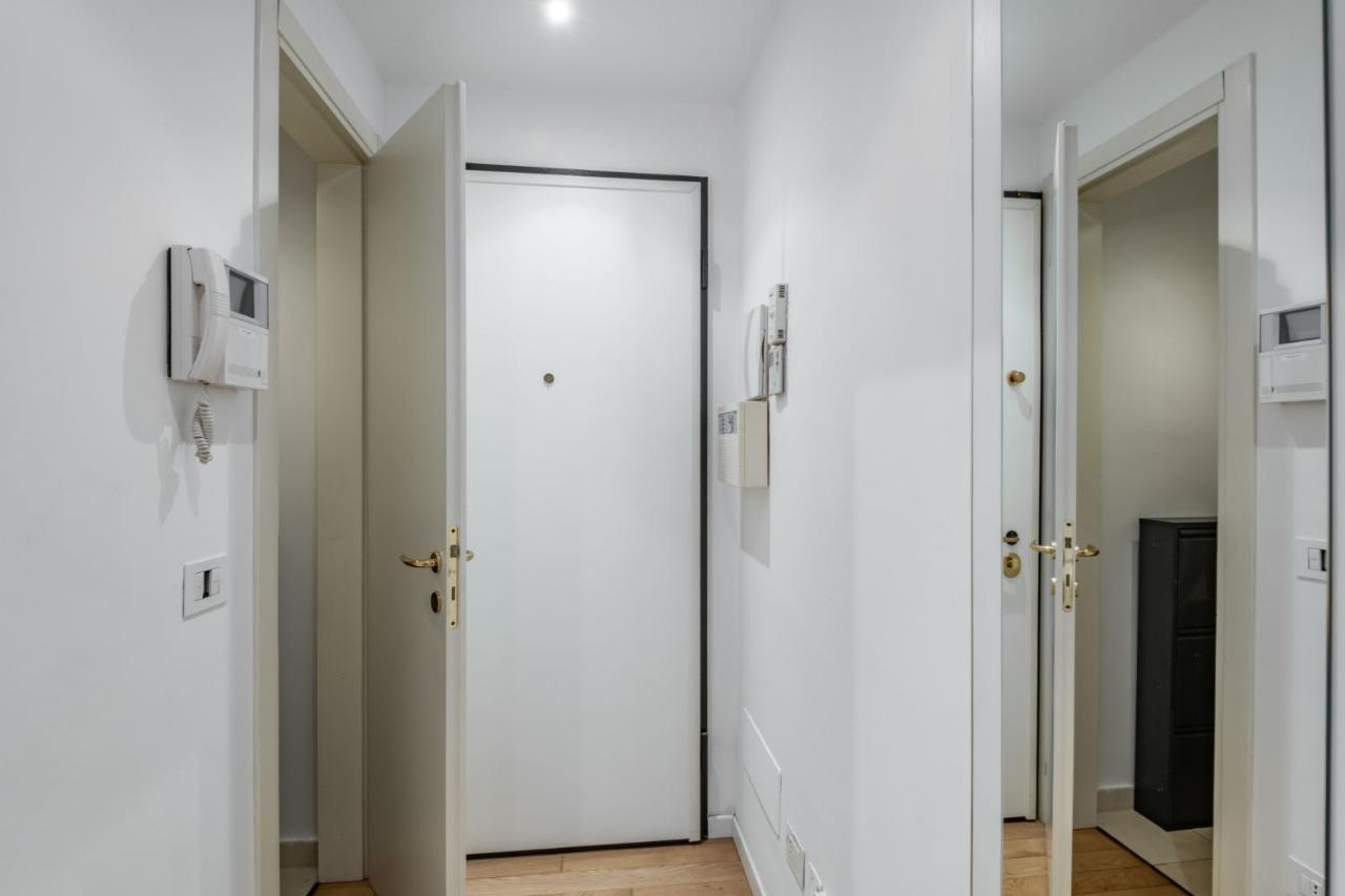 Apartment Easylife - Sofisticato Monolocale Con Terrazzino Nel Cuore Di Porta Venezia *