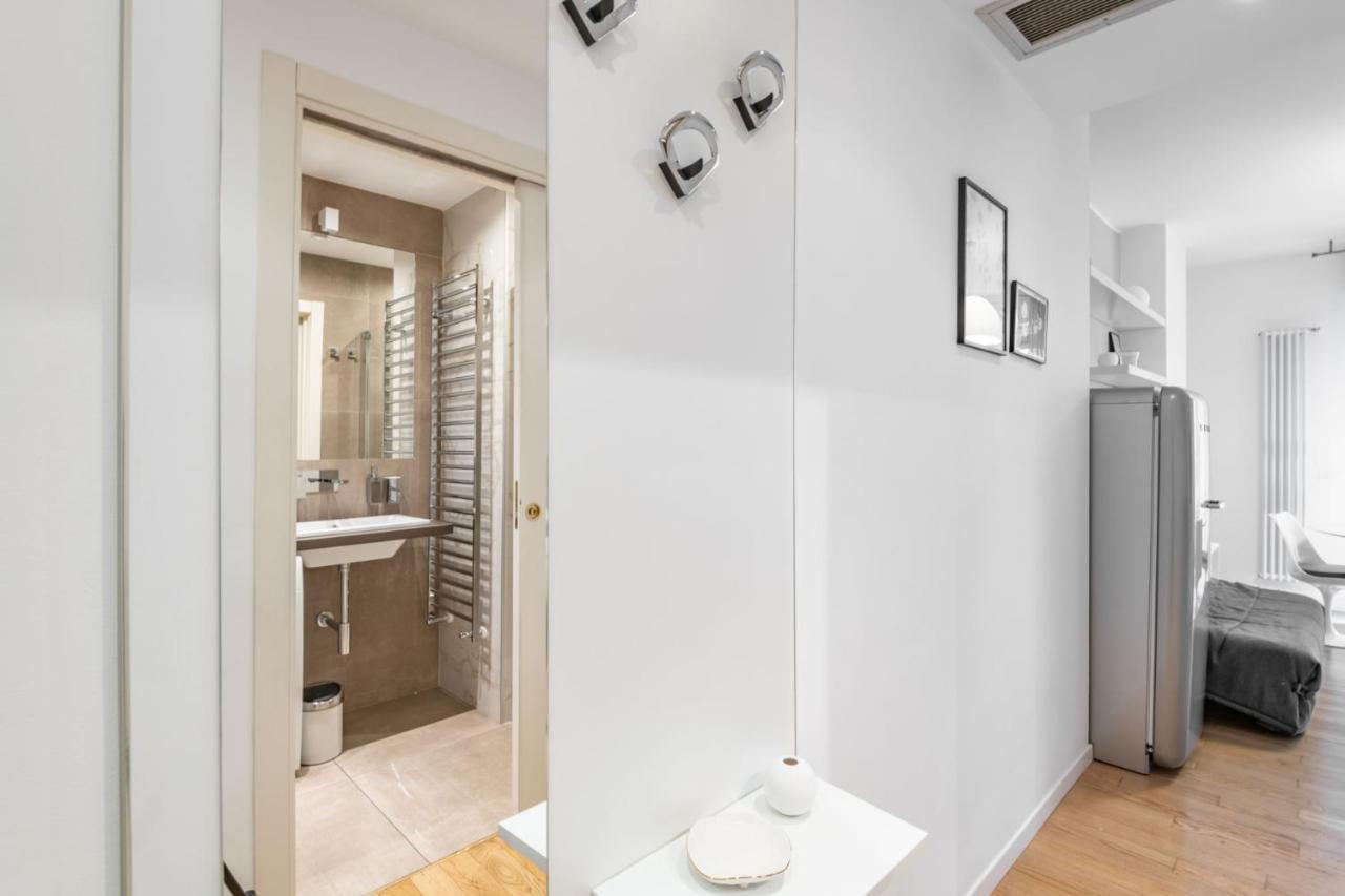 Easylife - Sofisticato Monolocale Con Terrazzino Nel Cuore Di Porta Venezia Milan