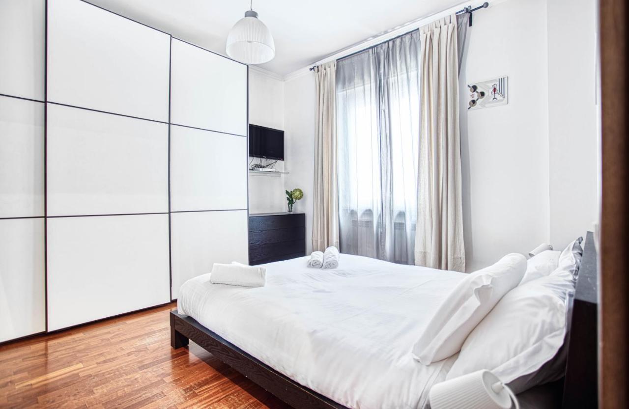 Apartment Altido Lovely Flat With Balcony Milan