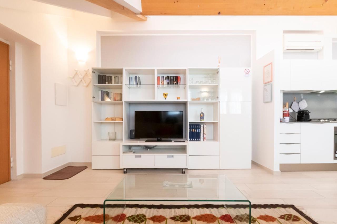Apartamento Mansarda Cola *