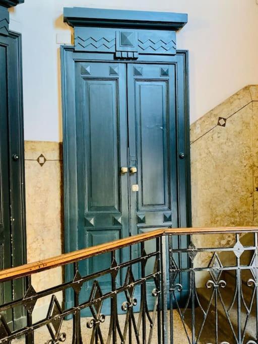 Stylish Flat In Porta Romana-fondazione Prada Apartment Milan