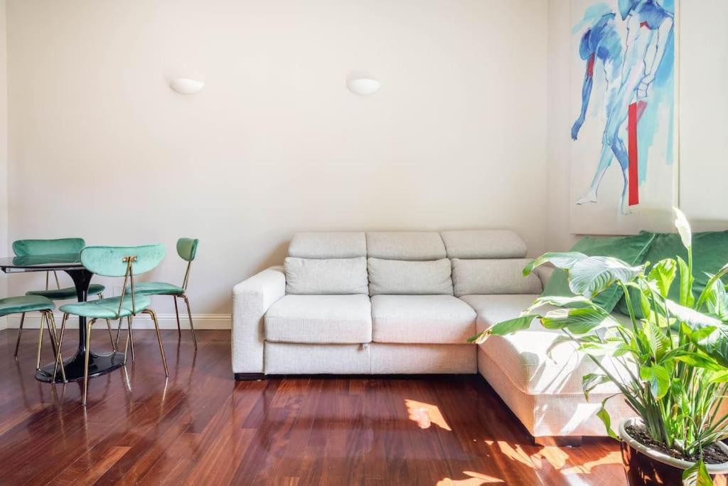 Apartment Peaceful In Porta Venezia Milan