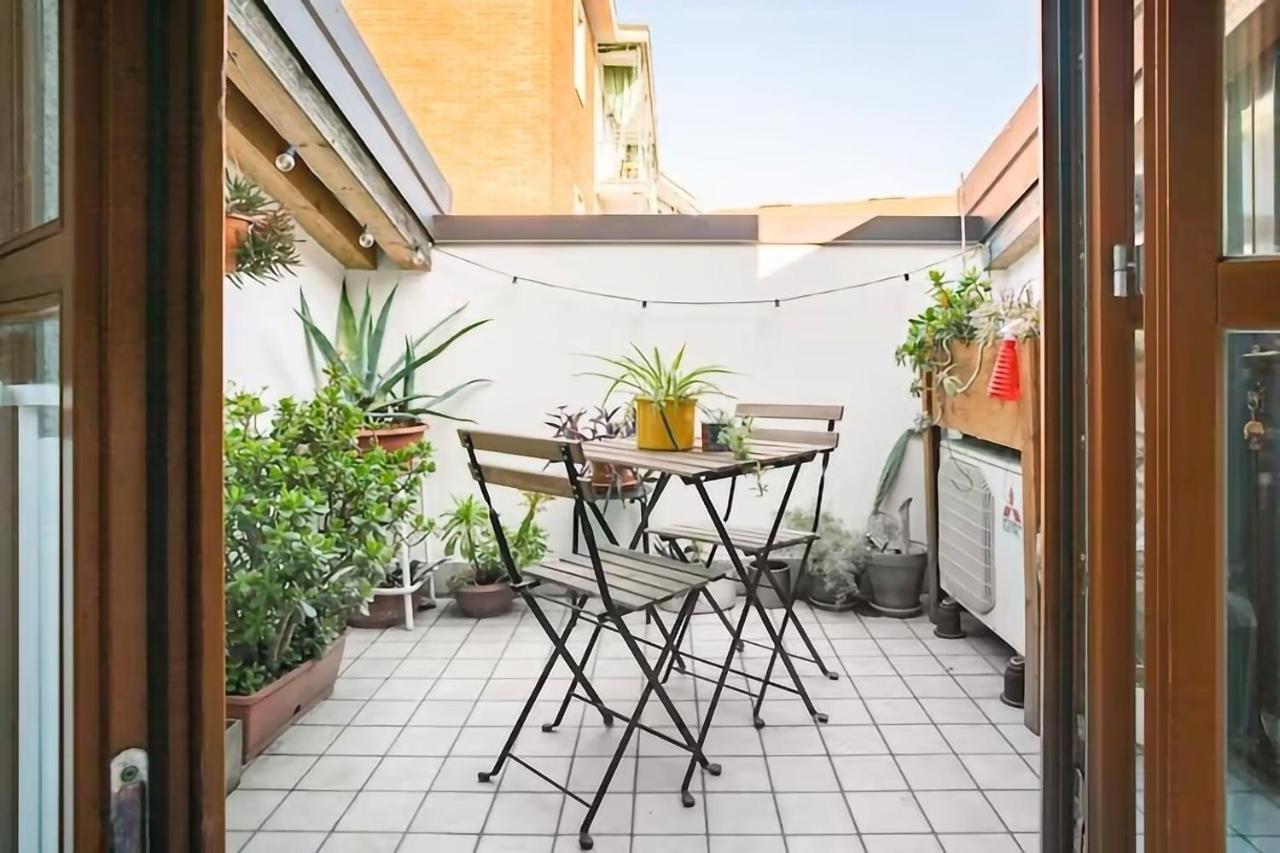 Apartment Le Domus Milano_attic With Terrace Milan