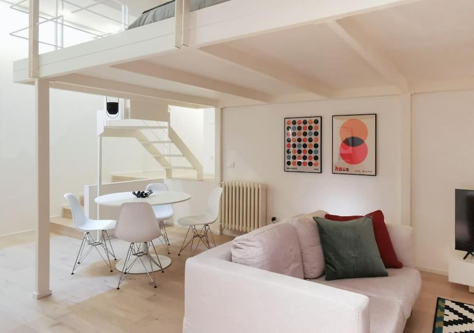 Navigli-bocconi Spazio Luce Design Apartment