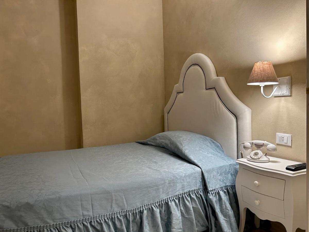 Boutique Calais Hotel