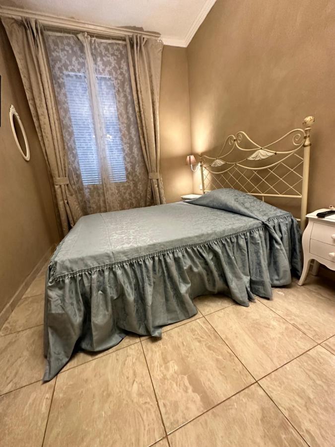 Boutique Calais Milan